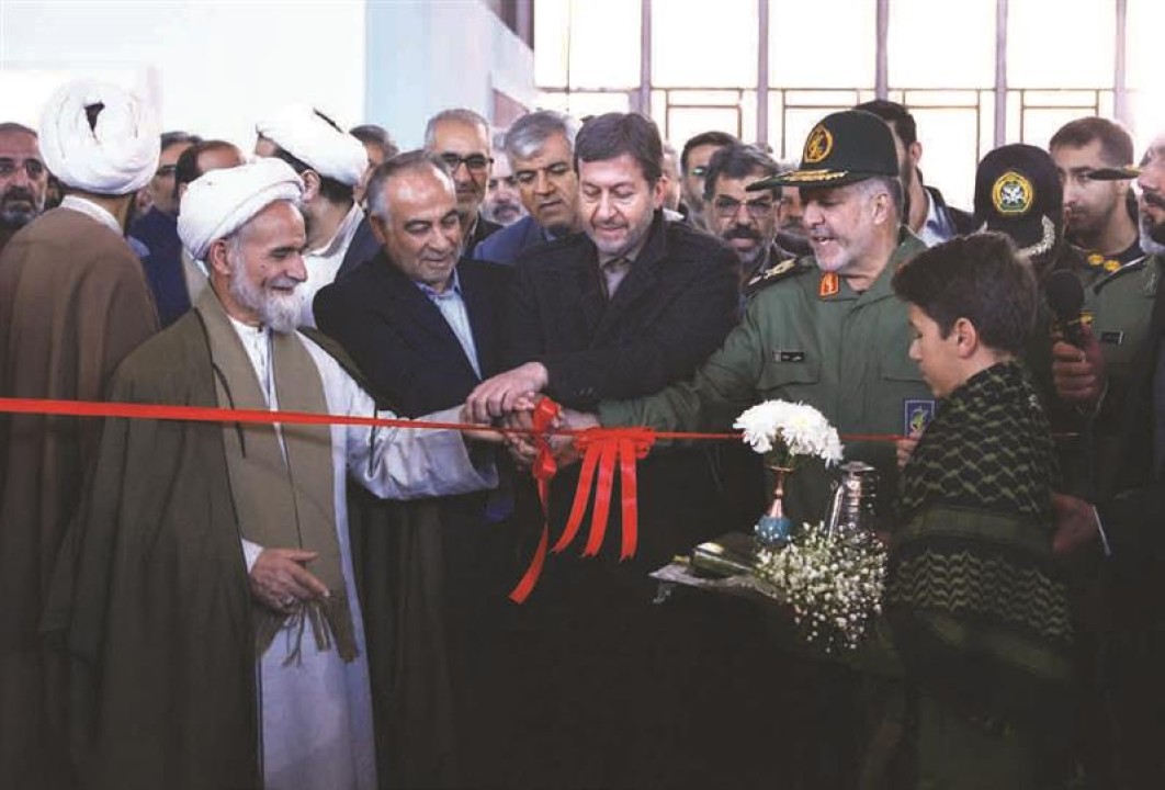 فولاد مباركه در حوزه انرژیهای خورشیدی اتفاقات خوبی رقم زده است فولاد مباركه در حوزه انرژیهای خورشیدی اتفاقات خوبی رقم زده است